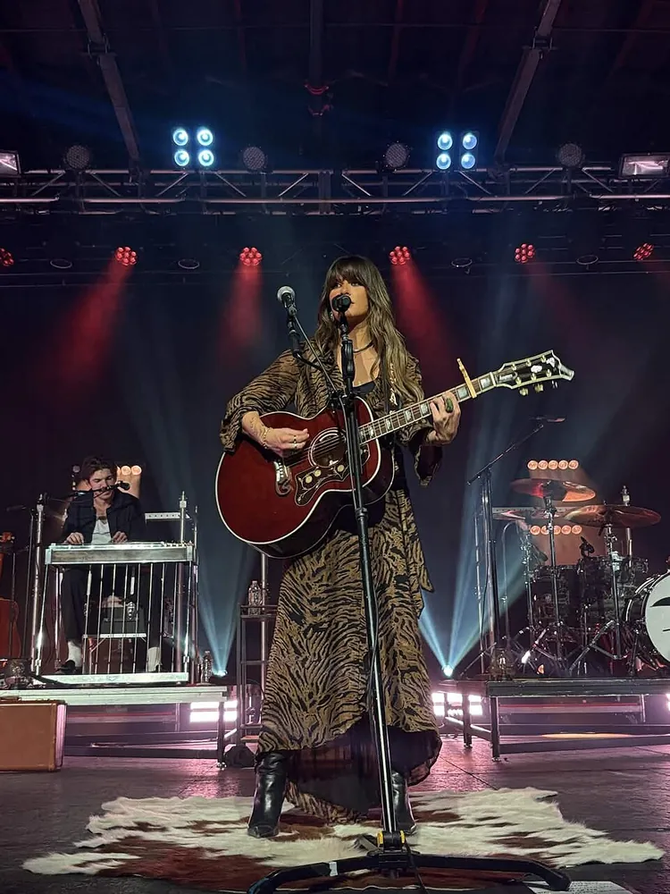 Ella Langley - Ella Langley performing in Grand Rapids, Michigan (2025)